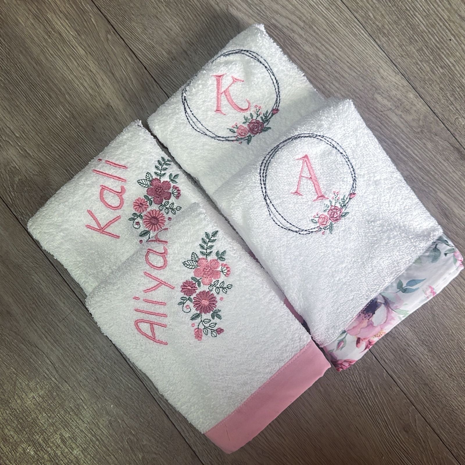 Burpcloths - Flowers 01 baby burp cloths South Africa