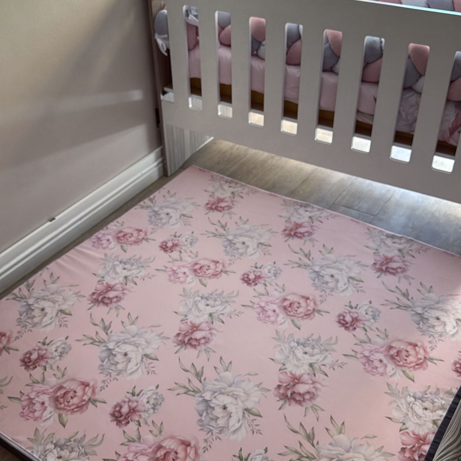 Cot Bedding - Pink Swan 03