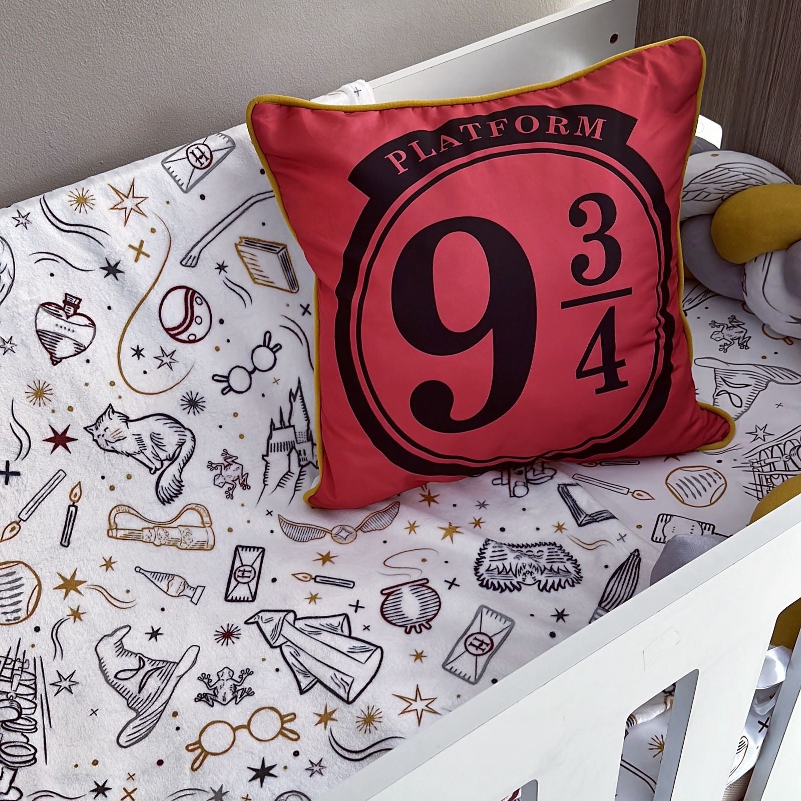  baby neutral nursery linen set South Africa