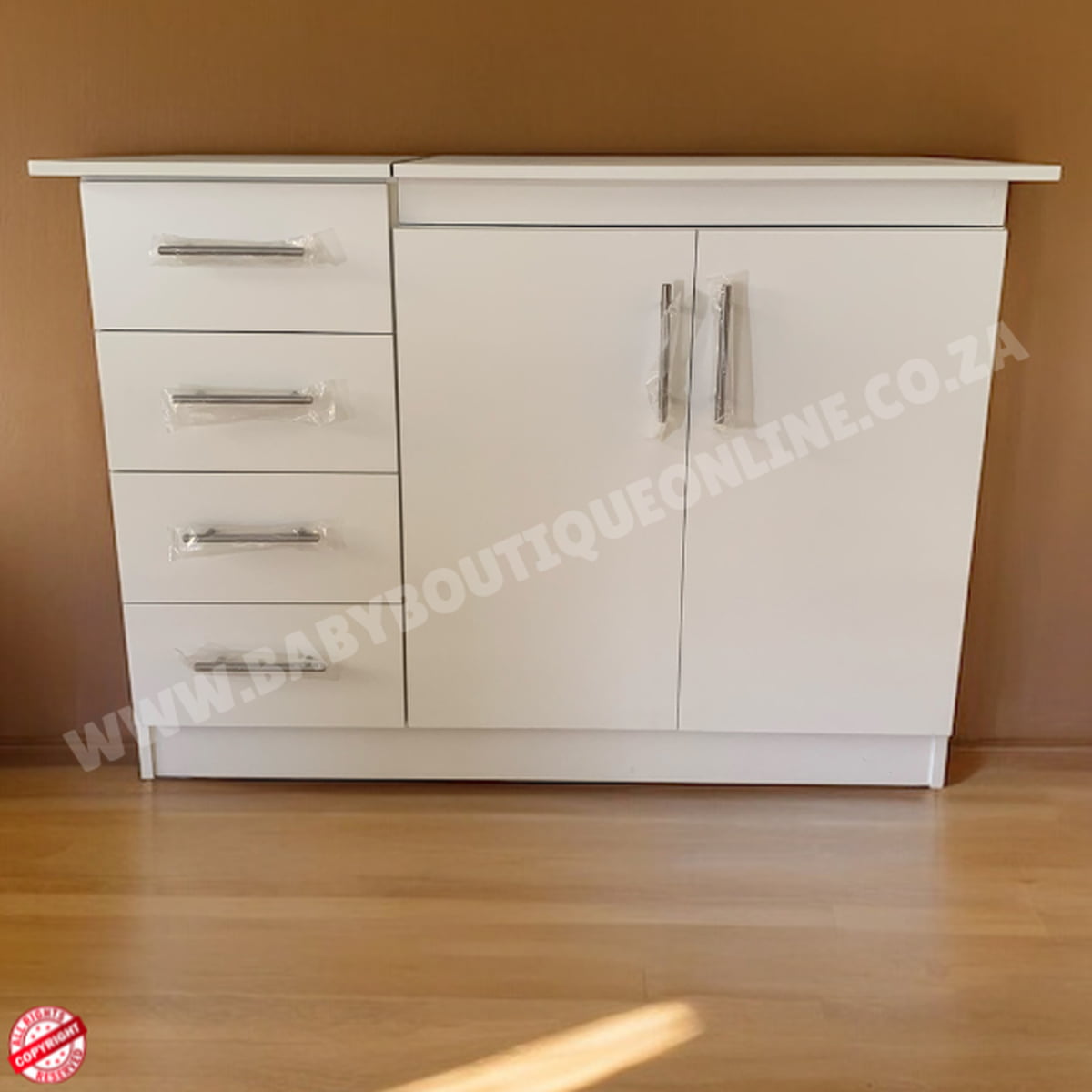 B0005-Bath Compactum White-Baby Boutique Online SA1