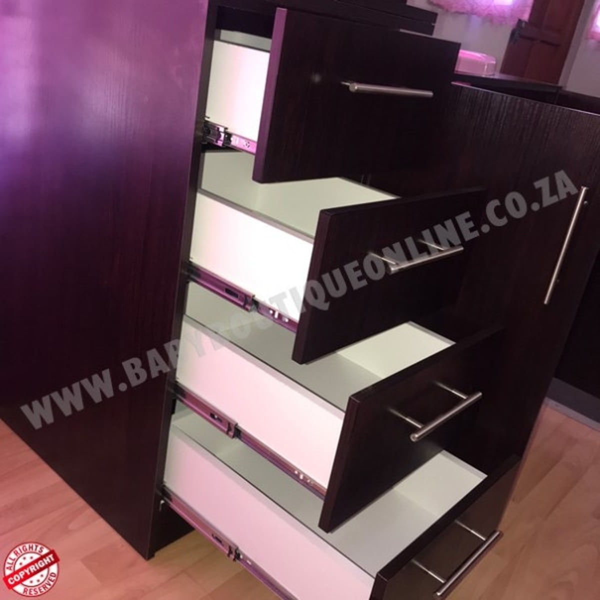 B0007-Bath Compactum Burgundy-Baby Boutique Online SA1