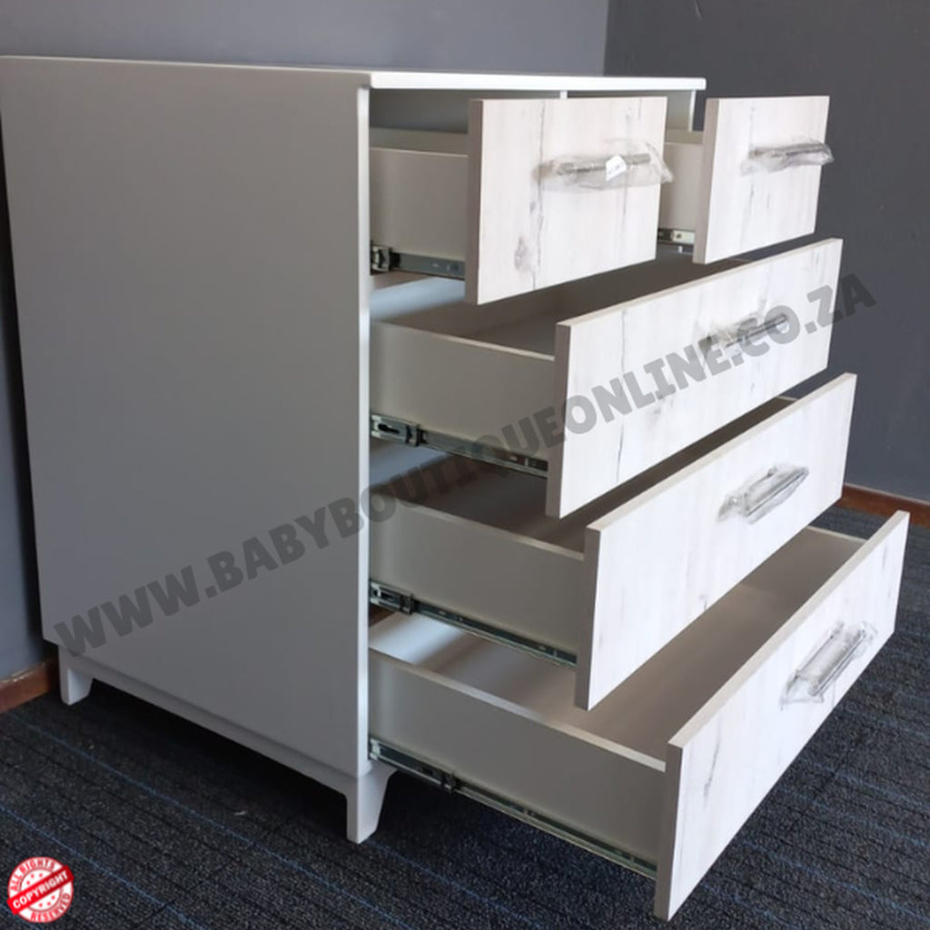 Emma Standard Compactum White (MDF) & Nordic Ice - B0414