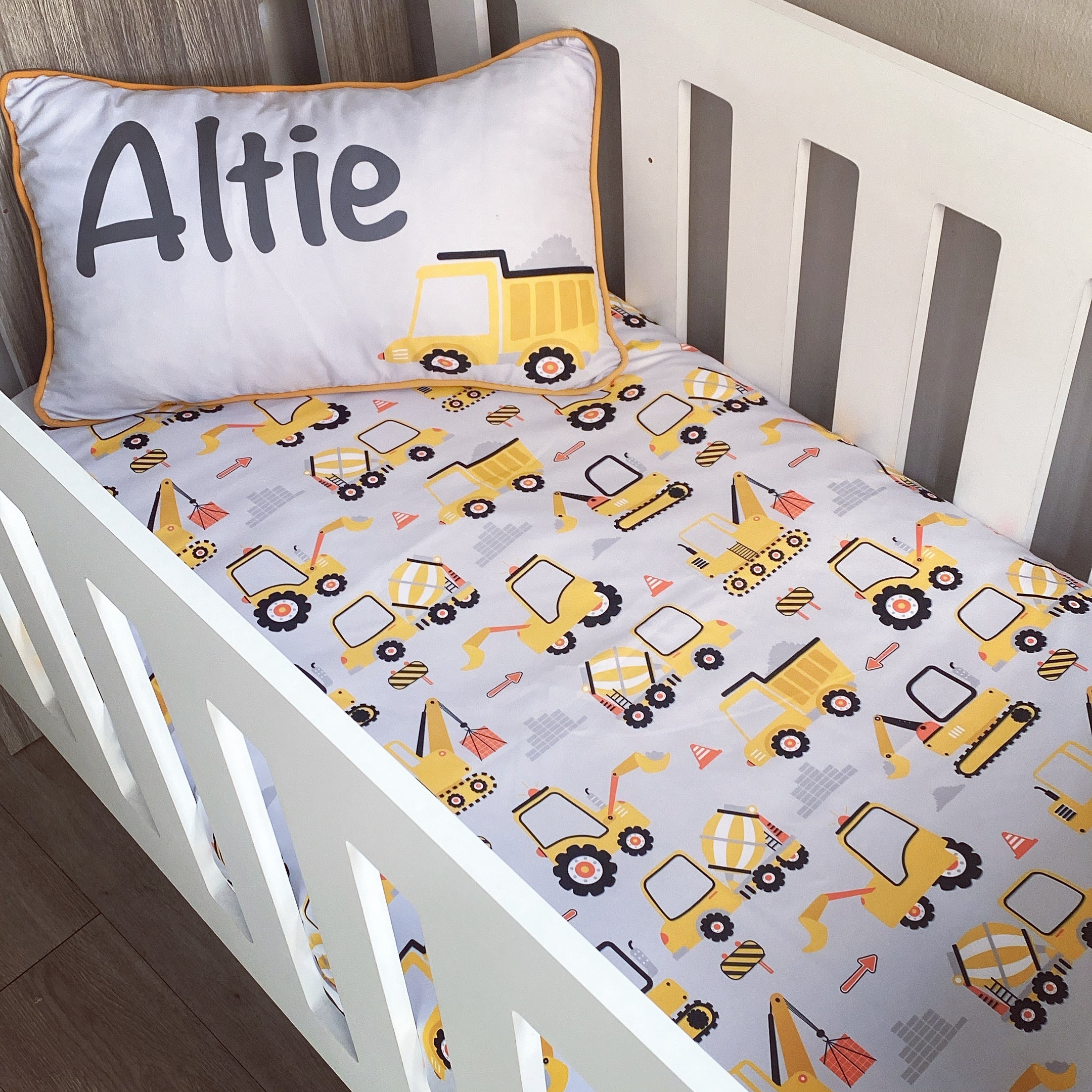 Cot Bedding - Yellow Construction Set 01 baby boy nursery linen set South Africa