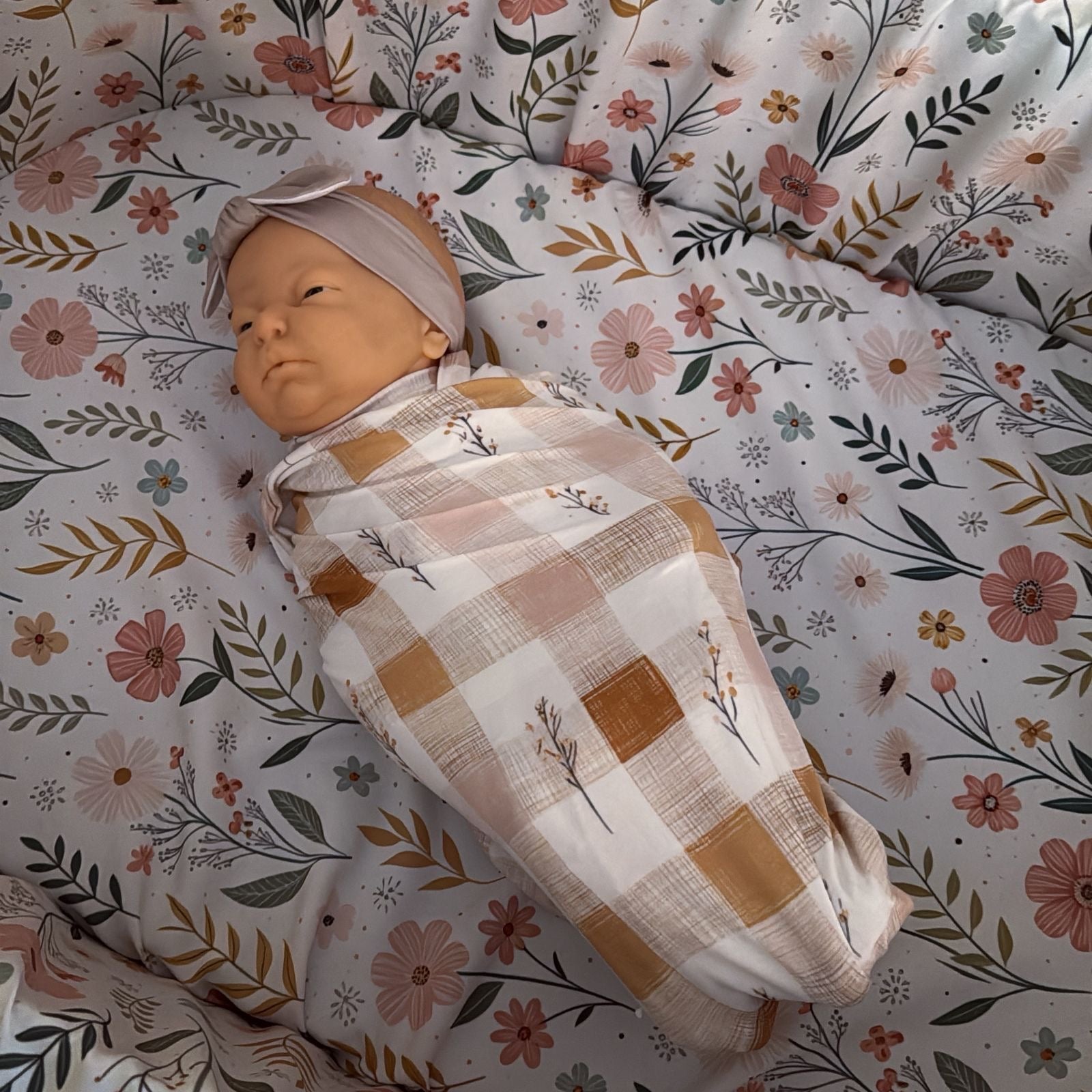 Cot Bedding - Check Flower Set 03