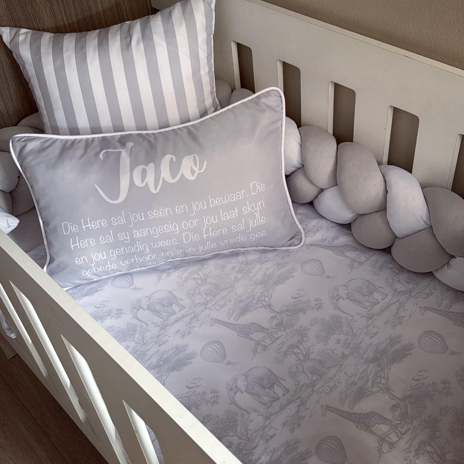 Cot Bedding - Grey Safari Set 05