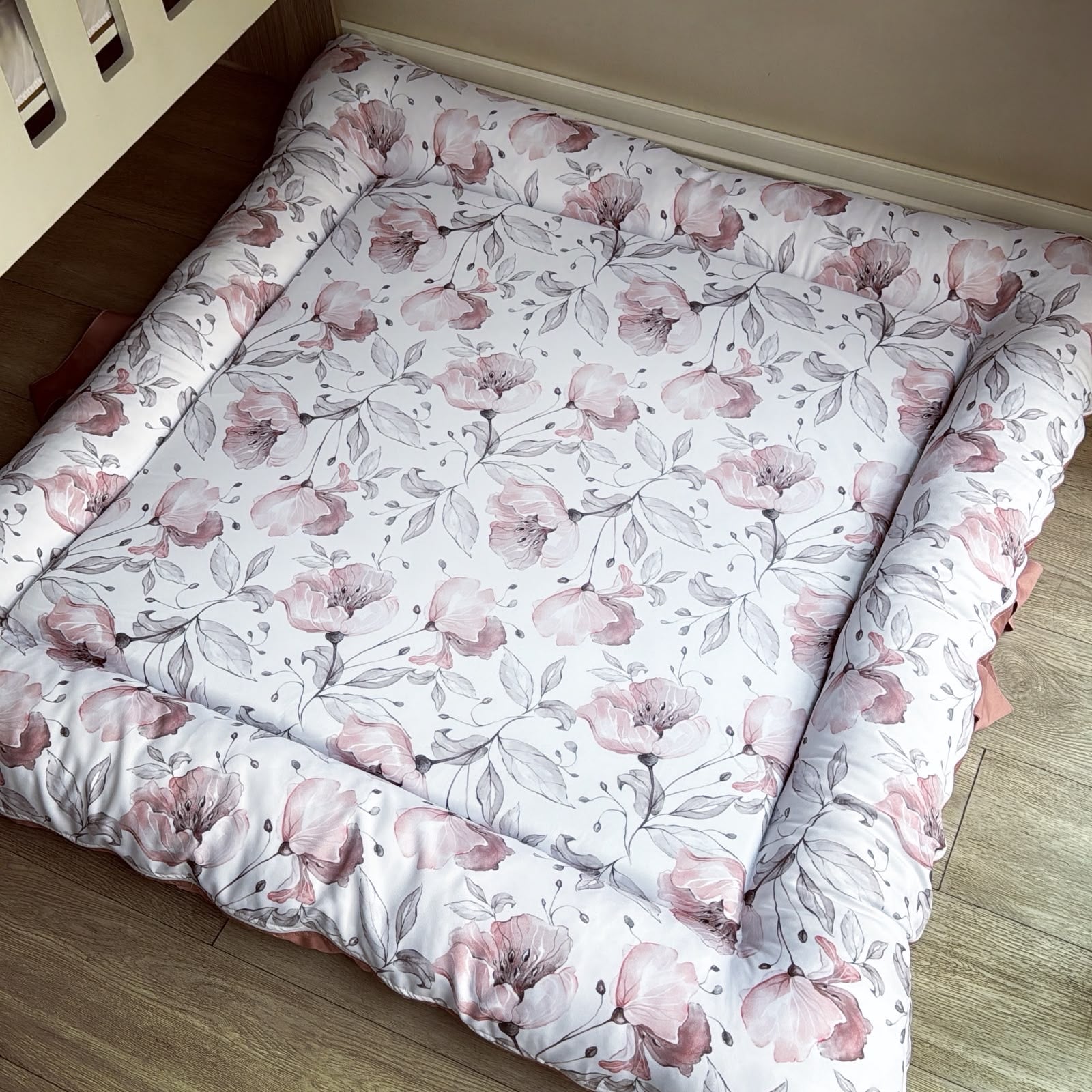 Doughnut - Peony 02