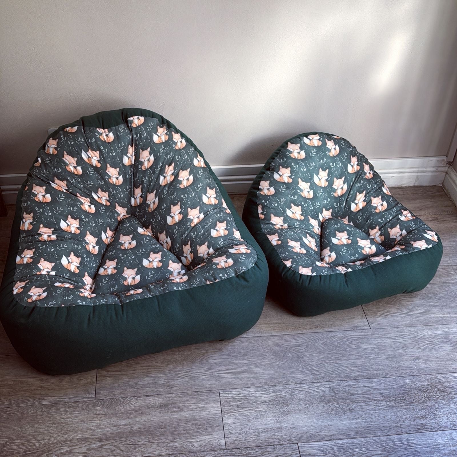 Lounger - Emerald Green Fox 01