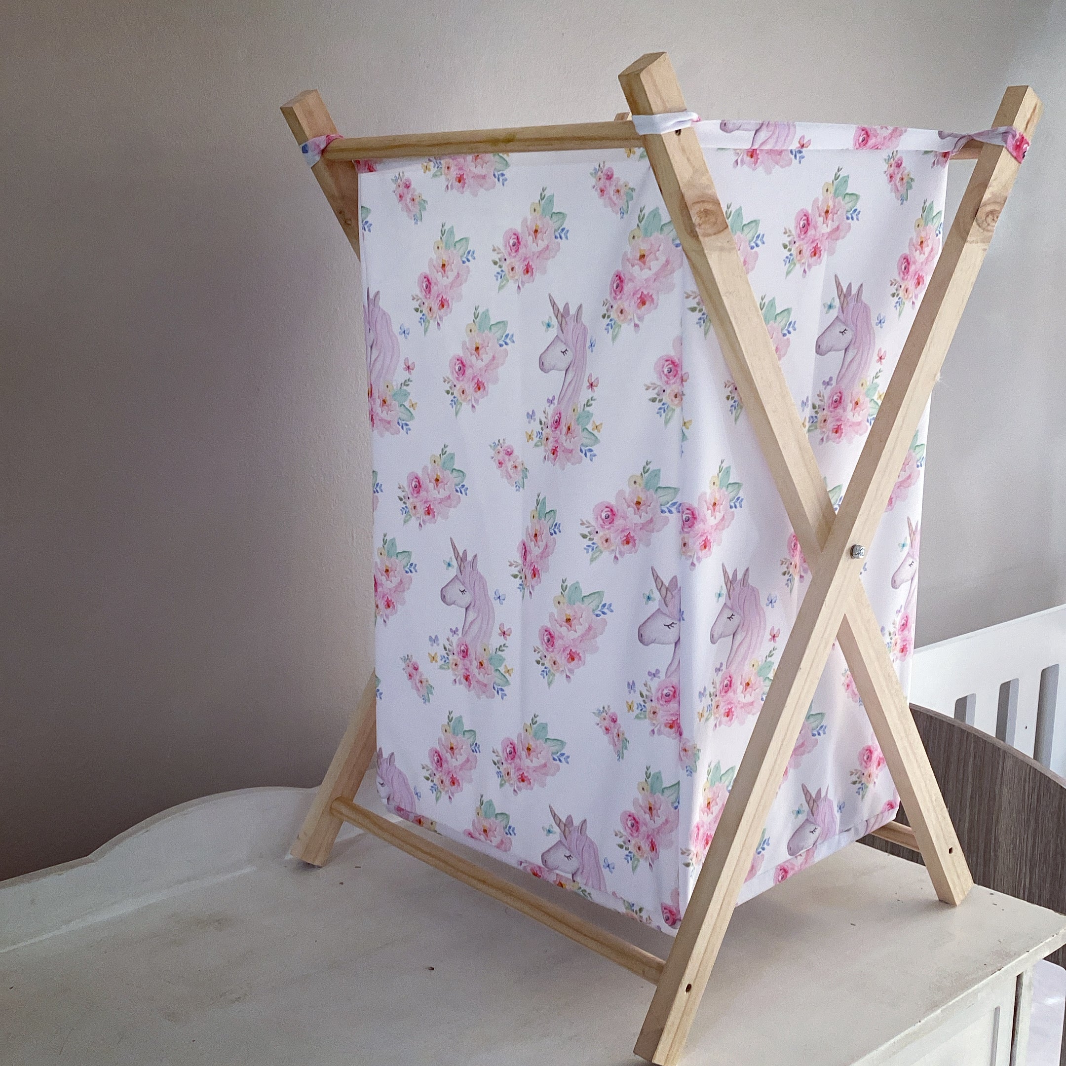 Wooden Laundry Basket - Unicorn 01