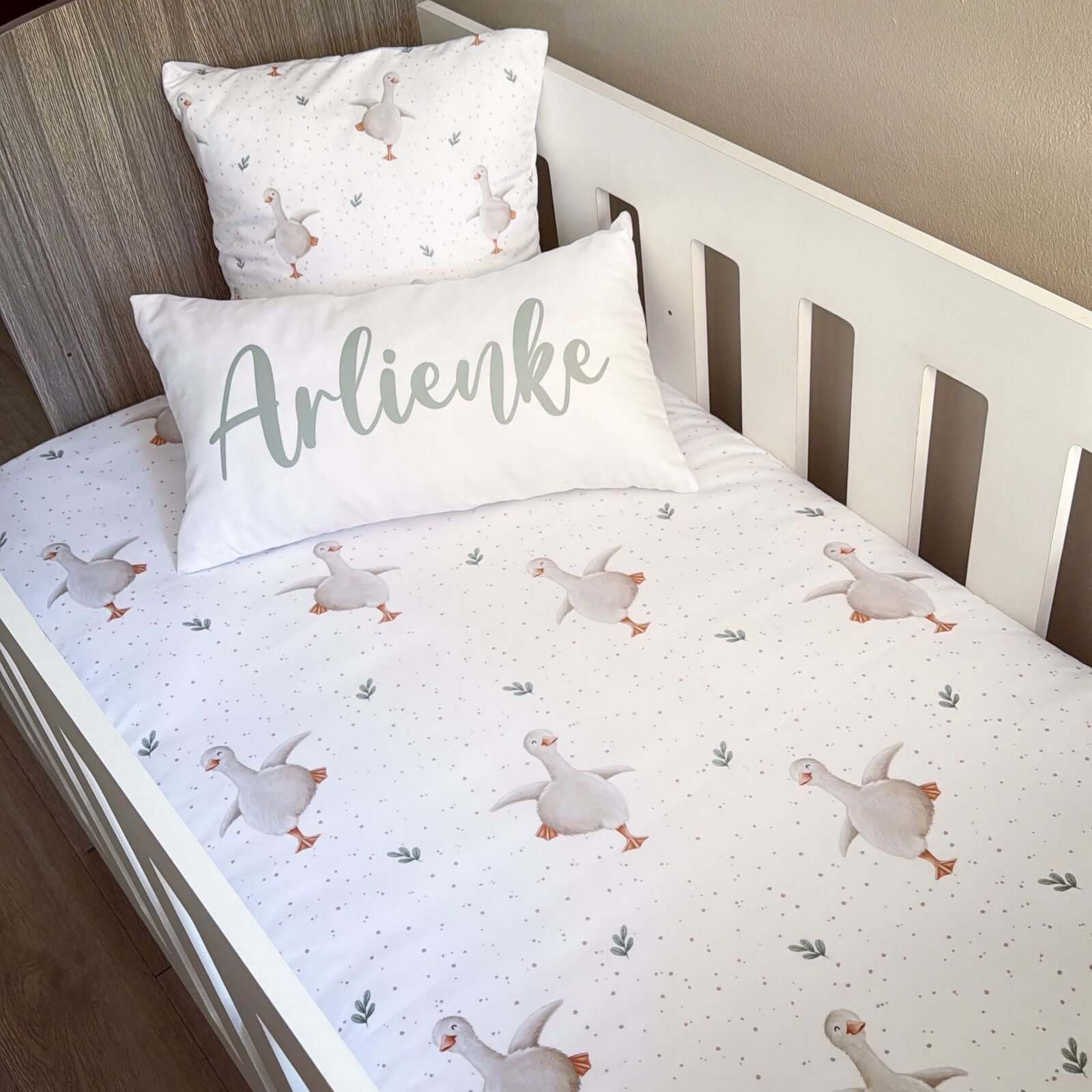 Cot Bedding - Goose Set 01