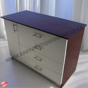 Large Compactum White & Burgundy B0070