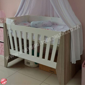 Emma Large Wooden Cot -White & Cascade B0420